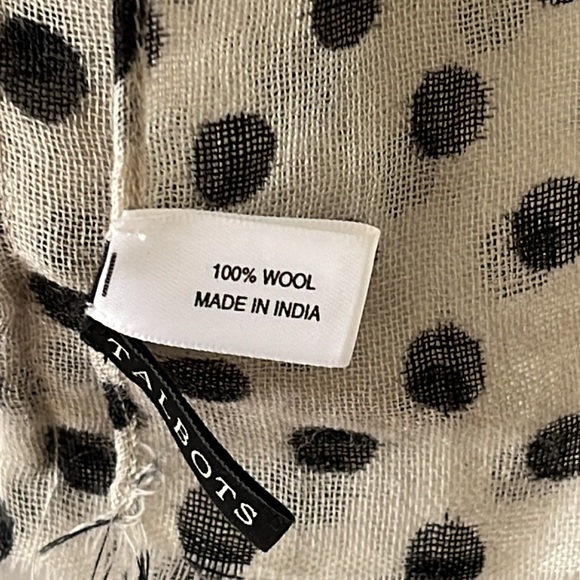 Super Cute Wool Polka Dot Scarf - Picture 3 of 6